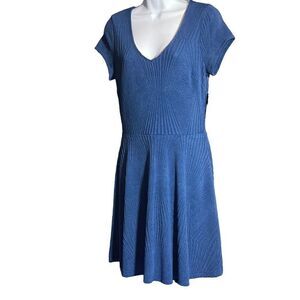 TRIXXI Women's Short Sleeve Swing Dress V Neck Textured Fabric Blue Size Large